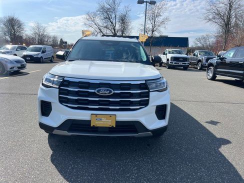 Certified 2025 Ford Explorer Active AWD/4WD image 29
