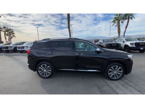 Used 2020 GMC Terrain Denali w/ Denali Premium Package image 9
