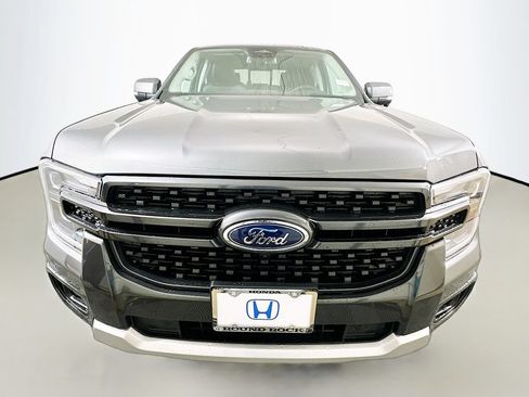Used 2025 Ford Ranger Lariat w/ FX4 Off-Road Package AWD/4WD image 2
