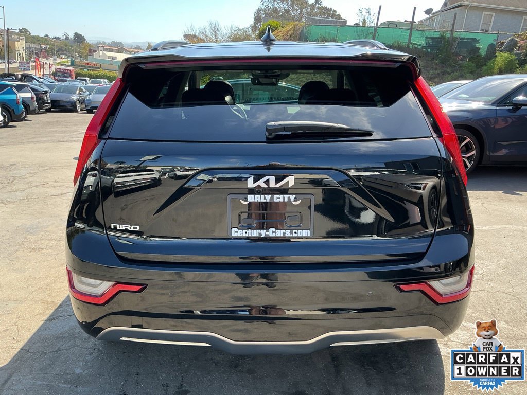 Used 2023 Kia Niro Wave FWD image 5