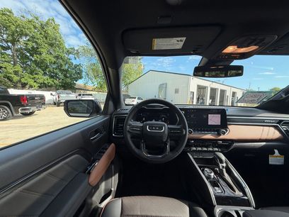 New 2026 GMC Canyon AT4 w/ Technology Plus Package