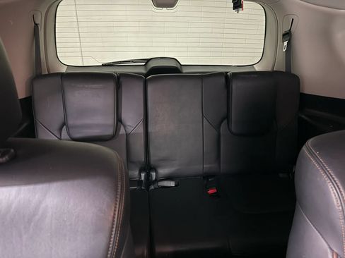 Used 2020 Nissan Armada Platinum w/ Captain's Chairs Package RWD image 25