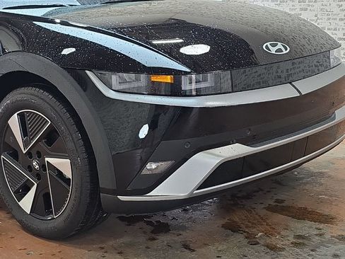 New 2026 Hyundai Ioniq 5 SEL image 8