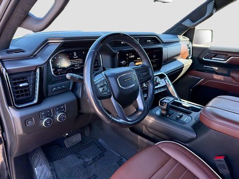 Used 2024 GMC Sierra 1500 Denali Ultimate image 26