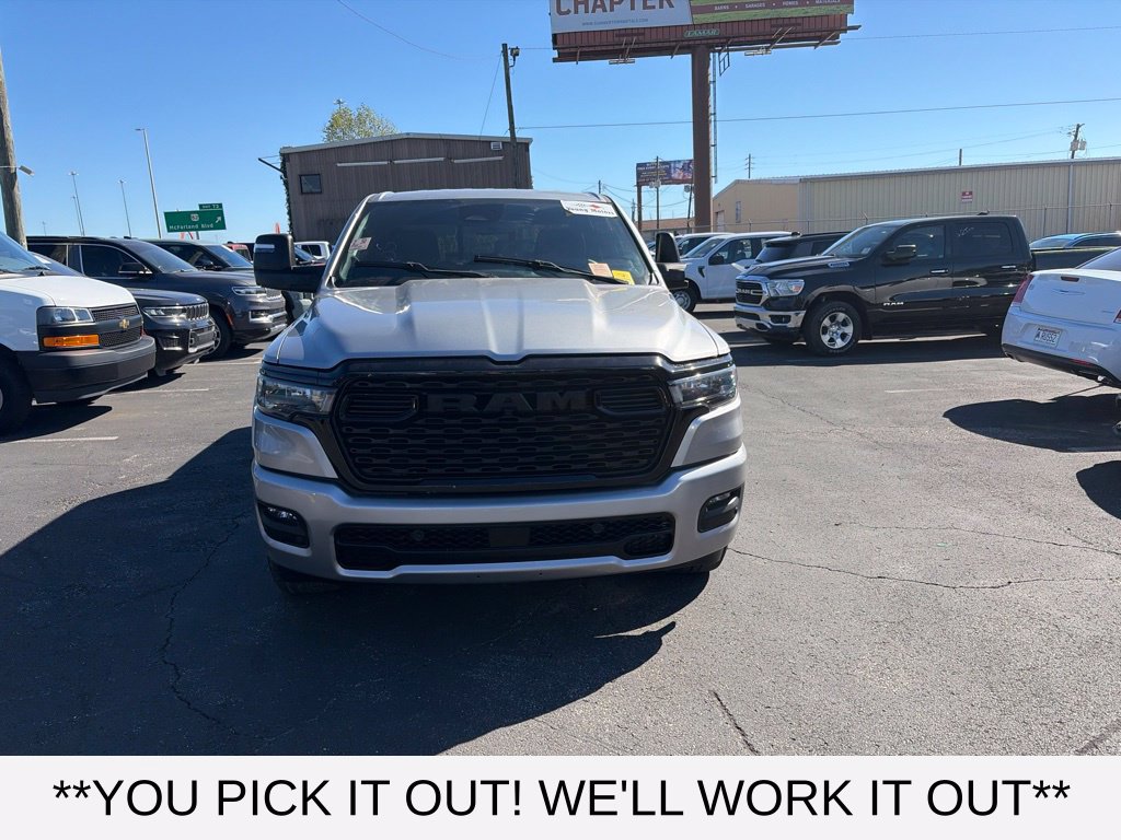 Used 2025 RAM 1500 Big Horn AWD/4WD image 2