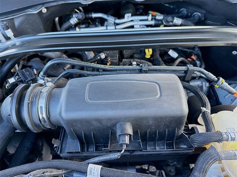 Used 2022 Ford Explorer Limited w/ Equipment Group 301A image 34