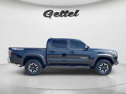 Certified 2023 Toyota Tacoma TRD Off-Road image 4