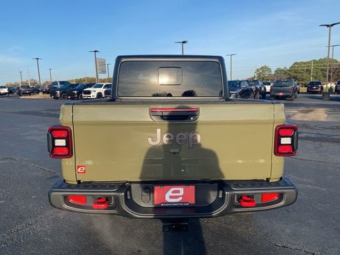 New 2026 Jeep Gladiator Rubicon image 6