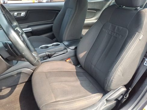 Used 2023 Ford Mustang GT RWD image 12