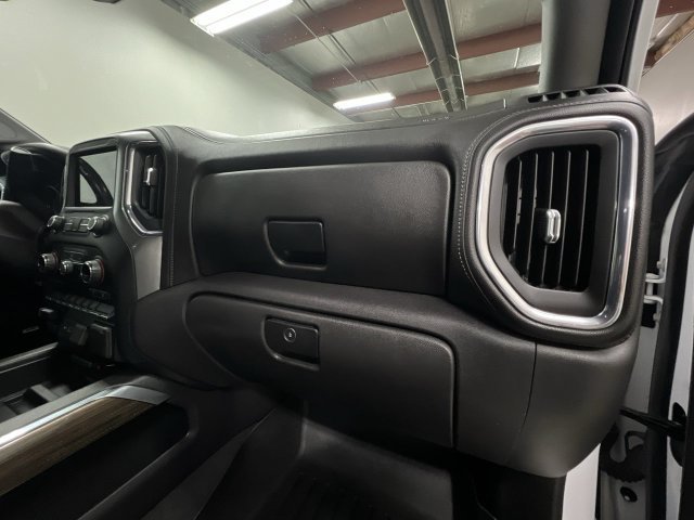 Used 2020 Chevrolet Silverado 1500 RST w/ All-Star Edition AWD/4WD image 29