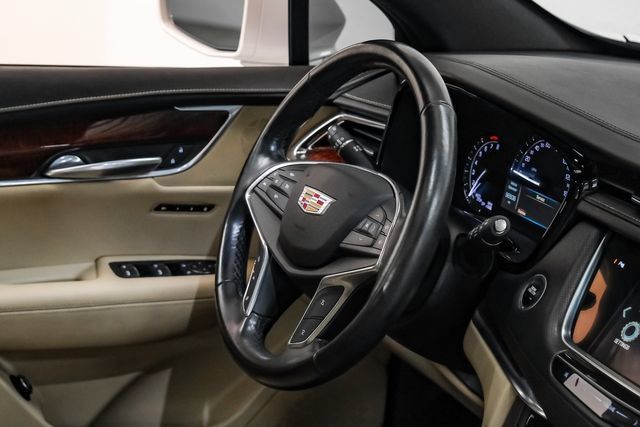 Used 2019 Cadillac XT5 Luxury FWD image 15