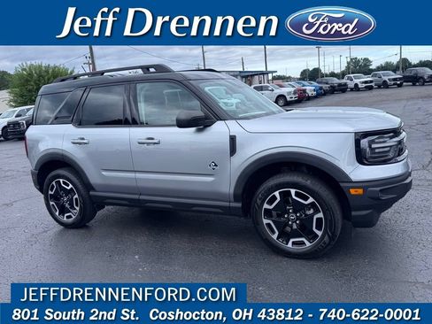 Used 2022 Ford Bronco Sport Outer Banks w/ Tech Package AWD/4WD image 1