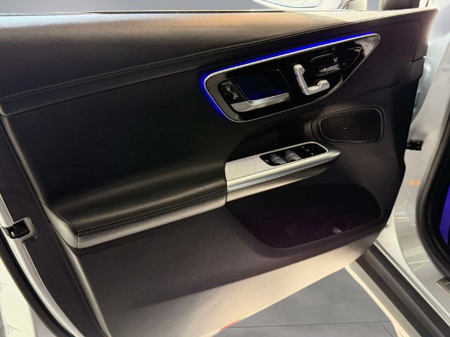 Certified 2023 Mercedes-Benz GLC 300 4MATIC image 15