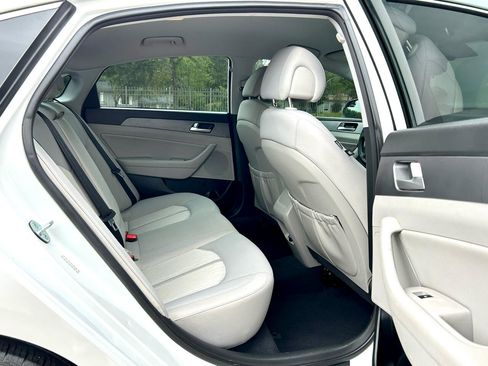 Used 2016 Hyundai Sonata SE image 22