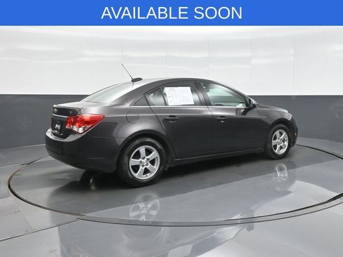 Used 2016 Chevrolet Cruze LT FWD image 7