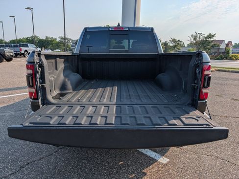 Used 2021 RAM 1500 Big Horn AWD/4WD image 14