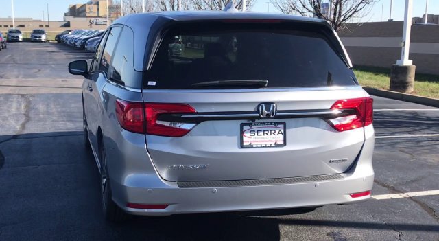 Used 2021 Honda Odyssey Touring image 3