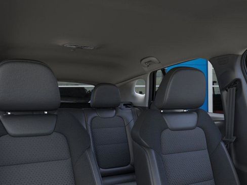 New 2026 Chevrolet Trax LT w/ Driver Confidence Package image 25