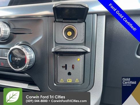 Used 2025 Ford F150 Lariat w/ FX4 Off-Road Package image 34