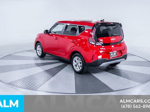 Used 2025 Kia Soul LX w/ LX Technology Package image 7