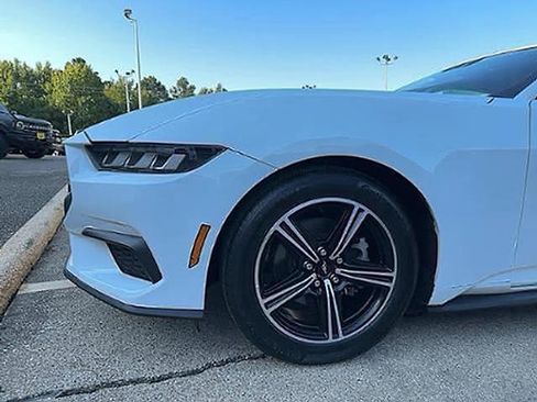 Used 2024 Ford Mustang Premium RWD image 5