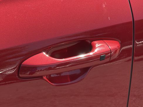 Certified 2024 Kia Niro Wind FWD image 38