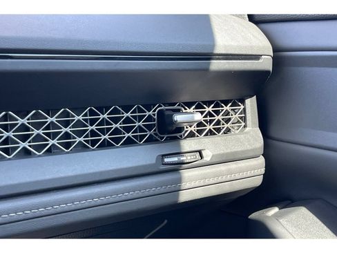 Used 2023 Honda Accord EX image 29
