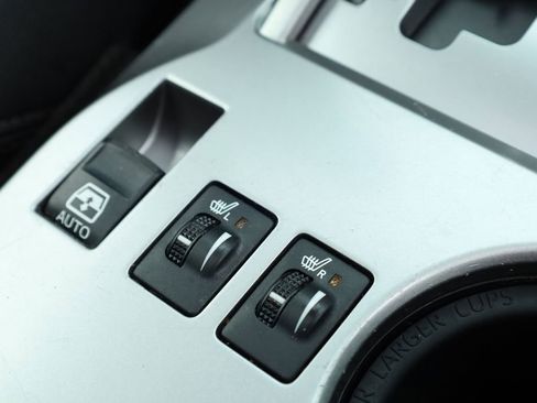 Used 2021 Toyota 4Runner SR5 Premium w/ Moonroof Package image 28