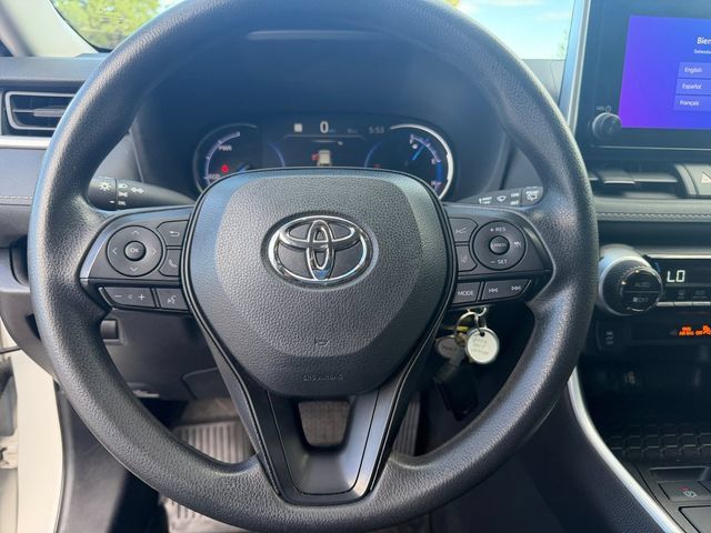 Certified 2024 Toyota RAV4 LE AWD/4WD image 14