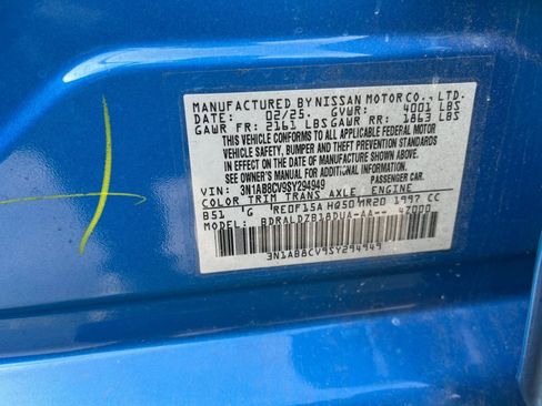 Used 2025 Nissan Sentra SV image 10