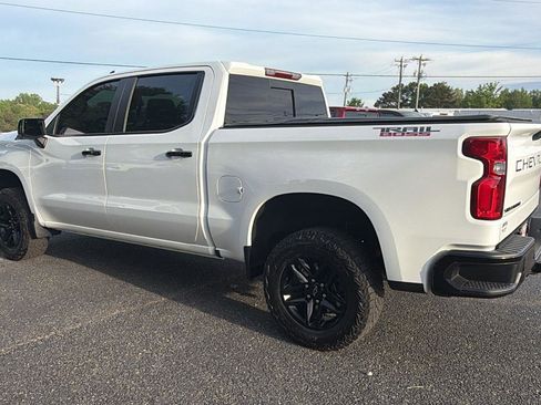 Used 2024 Chevrolet Silverado 1500 LT Trail Boss w/ Convenience Package II AWD/4WD image 6
