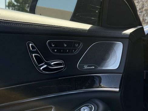 Used 2015 Mercedes-Benz S 63 AMG 4MATIC Sedan image 19
