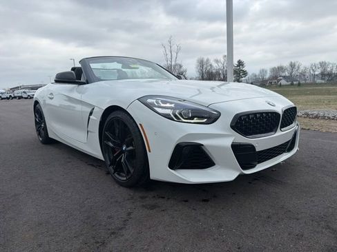 Used 2022 BMW Z4 M40i w/ Premium Package image 1