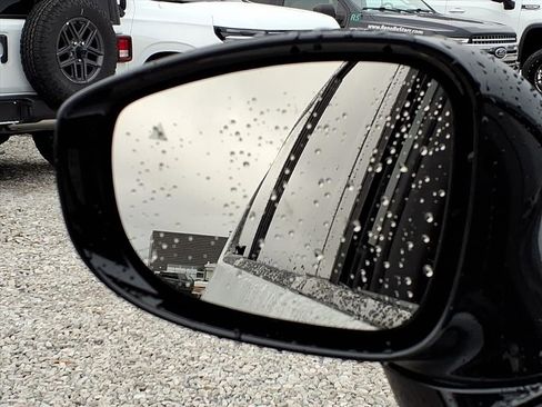 New 2026 Chrysler Pacifica Limited w/ S Appearance Package image 23