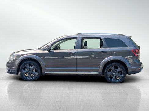 Used 2020 Dodge Journey Crossroad FWD image 7