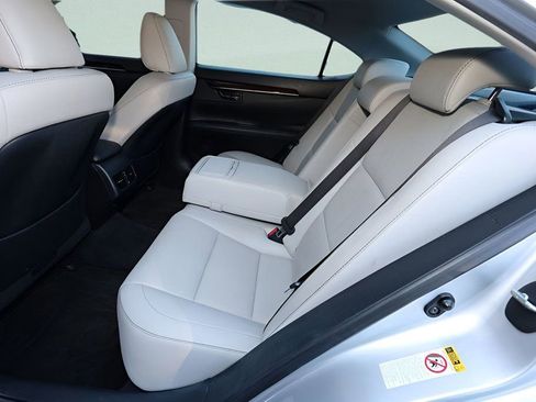 Used 2014 Lexus ES 350 image 14