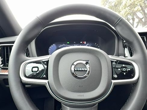 New 2026 Volvo V60 B5 Cross Country Plus w/ Protection Package Premier image 24