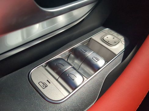 New 2024 Mercedes-Benz GLE 63 AMG S image 11