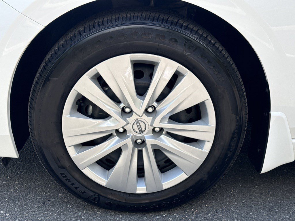 Used 2025 Nissan Sentra S FWD image 12