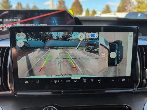 New 2025 Ford Expedition Max Platinum w/ Driver's Package image 26