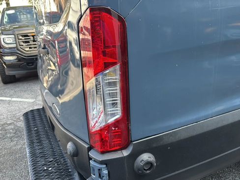 Used 2019 Ford Transit 250 148 High Roof Extended image 25
