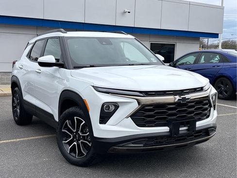 Certified 2024 Chevrolet TrailBlazer ACTIV image 31
