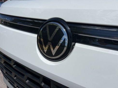 Used 2025 Volkswagen Tiguan S FWD image 10