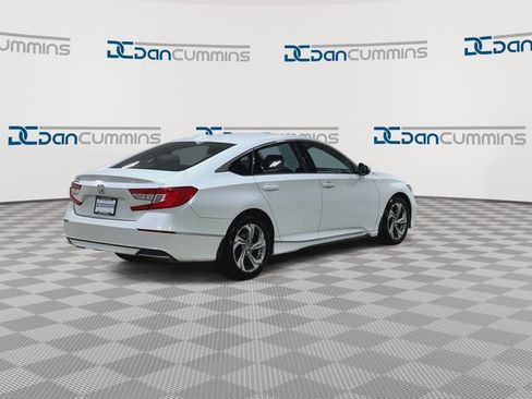 Used 2018 Honda Accord EX-L image 8