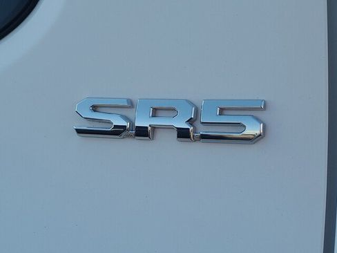 Certified 2025 Toyota Tacoma SR5 image 33