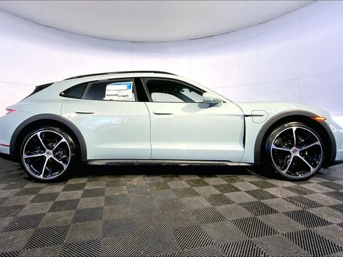 New 2025 Porsche Taycan 4 Cross Turismo image 8