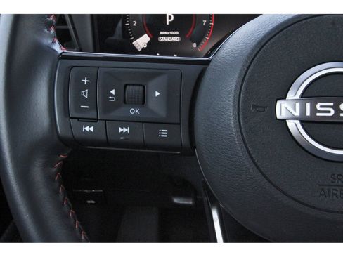 Certified 2025 Nissan Kicks SR w/ Interior Electronics Package FWD image 19