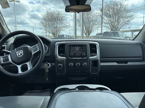 Used 2024 RAM 1500 Classic SLT image 12