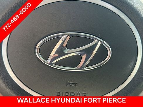 Used 2024 Hyundai Tucson Limited AWD/4WD image 31