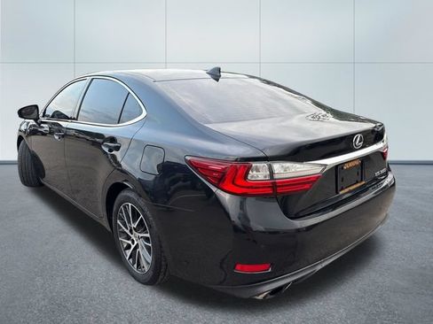 Used 2016 Lexus ES 350 FWD image 2